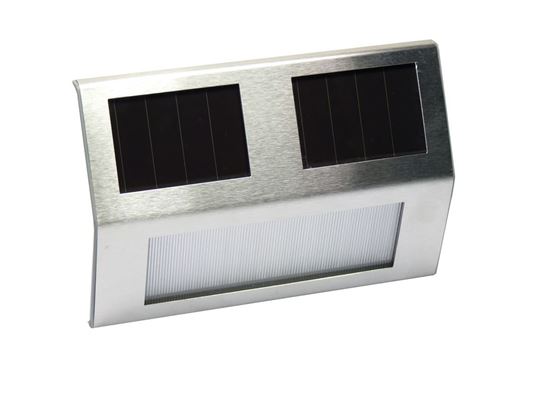 POWERplus Goldfinch - wielofunkcyjna solarna lampa LED do domu i ogrodu